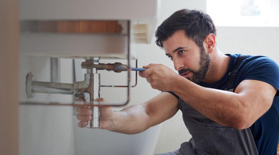 Faucet cartridge replacement in Hobbs, IN